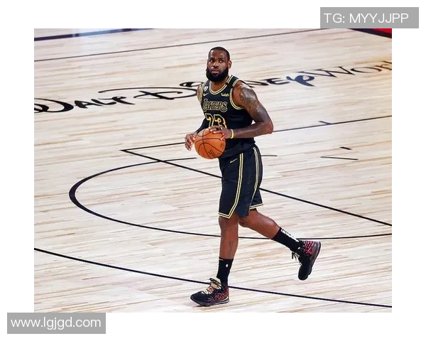 湖人对热火的精彩对决将持续几天引发球迷热议与期待